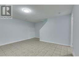 54 - 320 WESTMINSTER AVENUE - 31