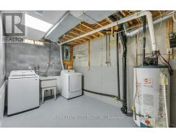 54 - 320 WESTMINSTER AVENUE - 34