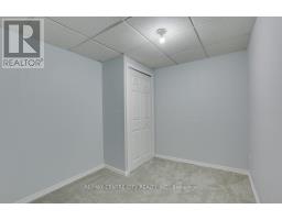 54 - 320 WESTMINSTER AVENUE - 36