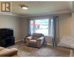 30 STEWART STREET - 16