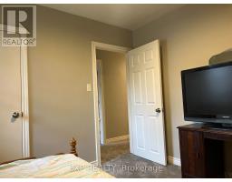 30 STEWART STREET - 24