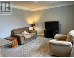 30 STEWART STREET - 9