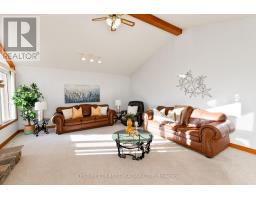 47 CARRIAGE HILL CRESCENT - 15