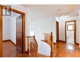 47 CARRIAGE HILL CRESCENT - 33