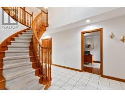 47 CARRIAGE HILL CRESCENT - 4