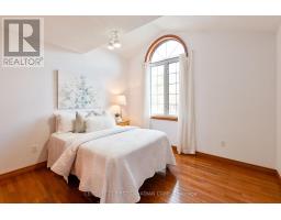 47 CARRIAGE HILL CRESCENT - 40