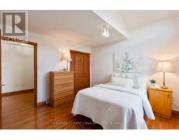 47 CARRIAGE HILL CRESCENT - 41