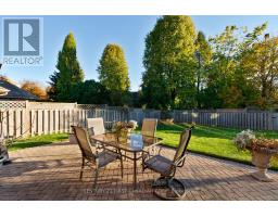 47 CARRIAGE HILL CRESCENT - 47