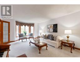 47 CARRIAGE HILL CRESCENT - 7