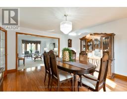 47 CARRIAGE HILL CRESCENT - 9