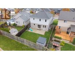 3 DEERFIELD COURT - 33