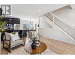 3 - 727 APRICOT DRIVE - 11