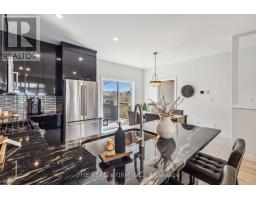 3 - 727 APRICOT DRIVE - 15