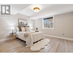 3 - 727 APRICOT DRIVE - 26