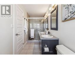 3 - 727 APRICOT DRIVE - 37