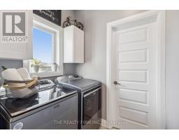 3 - 727 APRICOT DRIVE - 40