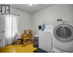 40 METCALFE STREET - 16