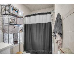 40 METCALFE STREET - 17