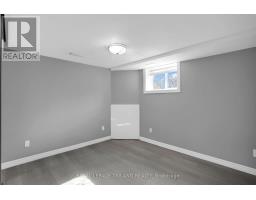 40 METCALFE STREET - 27