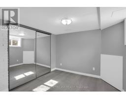 40 METCALFE STREET - 28