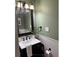 148 IROQUOIS AVENUE - 20