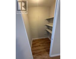 1107 - 573 MORNINGTON AVENUE - 13