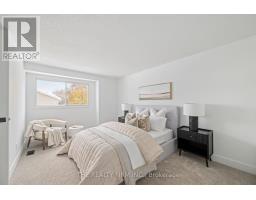 11 - 409 THOMPSON ROAD - 13
