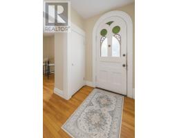 222 ELLEN STREET - 3