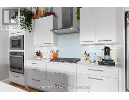 400 - 1705 FIDDLEHEAD PLACE - 11