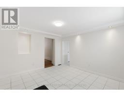 202 THAMES STREET N - 11