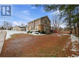 202 THAMES STREET N - 4