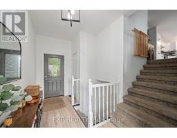 272 MARY STREET - 10