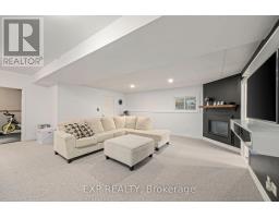 272 MARY STREET - 21