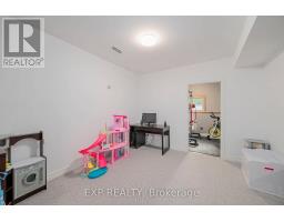 272 MARY STREET - 23