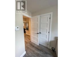 221 HIGHVIEW DRIVE - 18