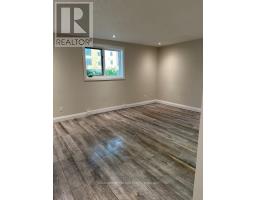 221 HIGHVIEW DRIVE - 35