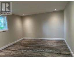 221 HIGHVIEW DRIVE - 37