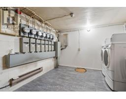 221 HIGHVIEW DRIVE - 47