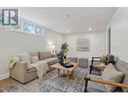 27 - 35 WATERMAN AVENUE - 24