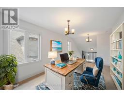 54 COMPASS TRAIL - 20