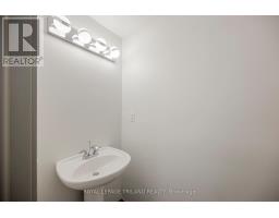 54 COMPASS TRAIL - 28