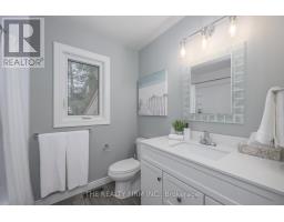 82 GLENVIEW CRESCENT - 17