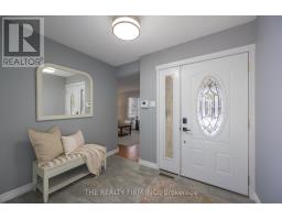 82 GLENVIEW CRESCENT - 3