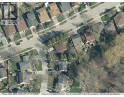 82 GLENVIEW CRESCENT - 41