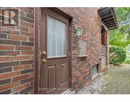 947 MAITLAND STREET - 40