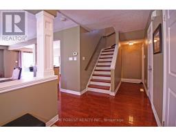 682 HEDGEROW PLACE - 16