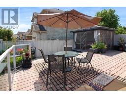 682 HEDGEROW PLACE - 36