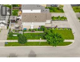 682 HEDGEROW PLACE - 44