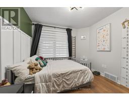 292 THORNE DRIVE - 14