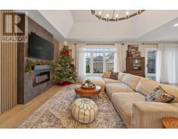 292 THORNE DRIVE - 17